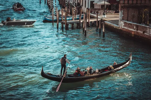 Venice-Italy-Scenic-Gondola-Ride-in-Venice-Canal-Italy.